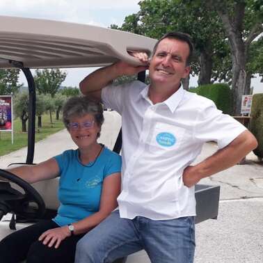 Florence et Alain, propriétaires des Amarines