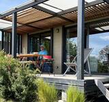 terrasse de mobil-home au Camping Paradis Arada Parc