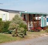 mobil home fleuri au camping Arvor