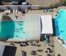 Au Camping Paradis Bellevue-Erquy, les piscines vues du ciel