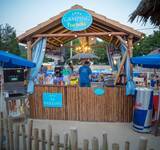 la paillote en fin de journée du Camping Paradis Family des Issoux