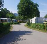 allée du Camping Paradis Giessen