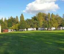 plaine du Camping Paradis L'Ile du Pont, à Mirande