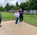 pétanque au Camping Paradis l'Ile du Pont