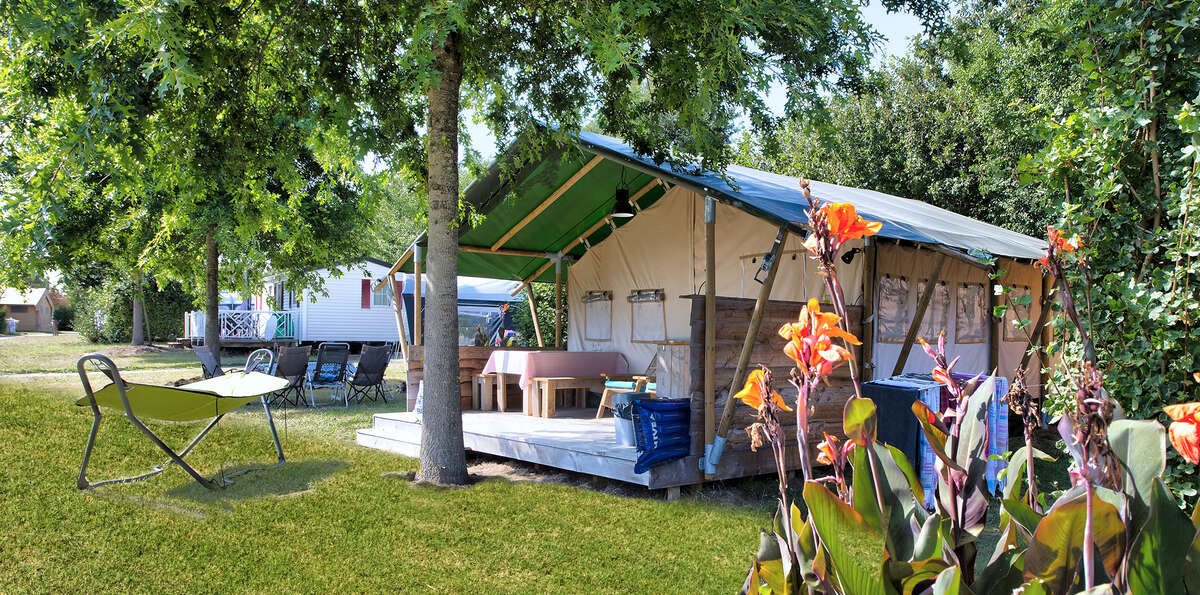bungalow en toile au camping La Bretonnière