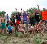 groupe de vacanciers au camping le coiroux 