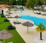 espace aquatique au Camping Paradis Le Tastesoule