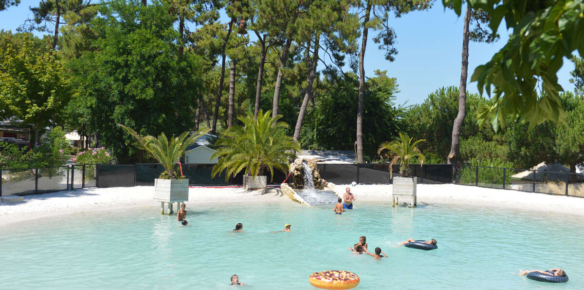 bassin aquatique du camping  Les Pins d'Oléron