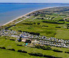 vue aérienne sur le littoral près du camping Utah Beach