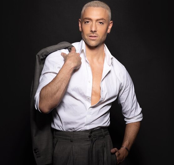 Maxime dereymez de danse avec les stars