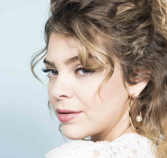 Caroline Costa en concert en 2023 Caroline Costa en concert en 2023