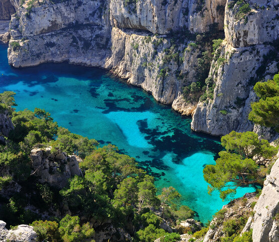 Parc national des calanques et ses eaux turquoise